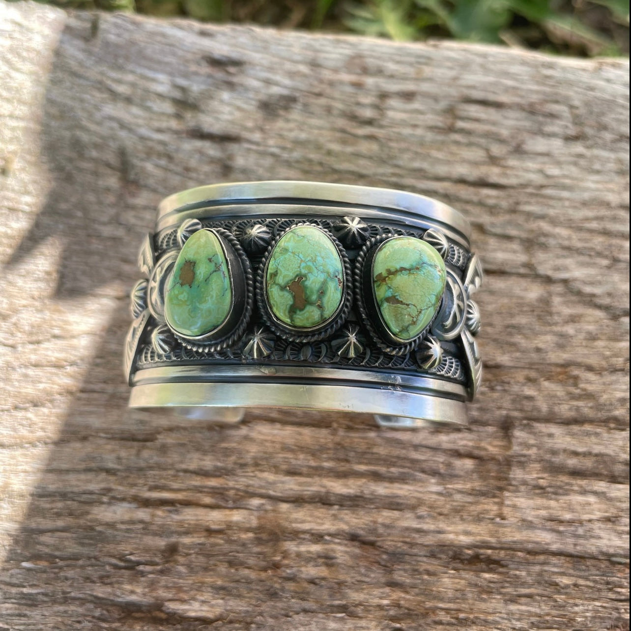Huge Gil Tom Vintage Native American Navajo Royston Turquoise Sterling Silver Bracelet Huge Gil Tom Vintage Native American Navajo Royston Turquoise Sterling Silver Bracelet